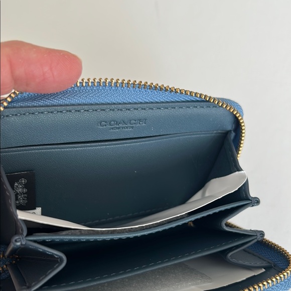 Coach Denim Card Holder with leather and Gold/Brass Accent - Picture 7 of 9